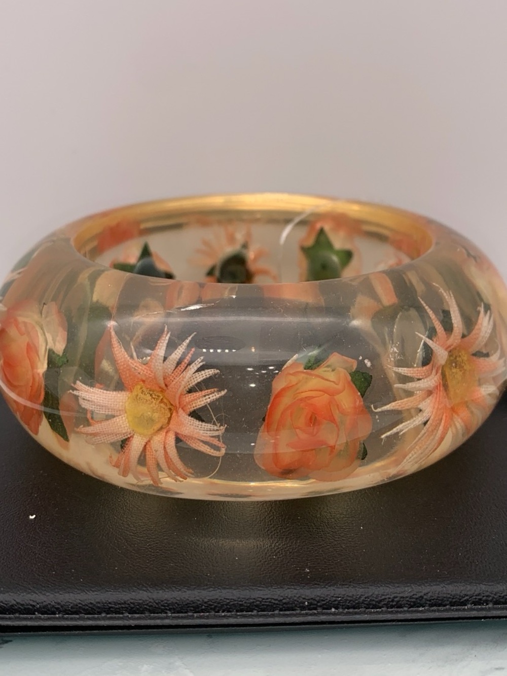 NWT Chunky Clear Acrylic / Resin Floral Encased Bangle Bracelet in Peach
